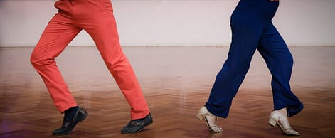 mirrored footwork
