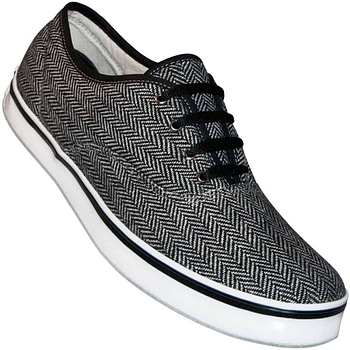 Urbanos casuales  Kicks shoes, Trendy sneakers, Mens fashion shoes